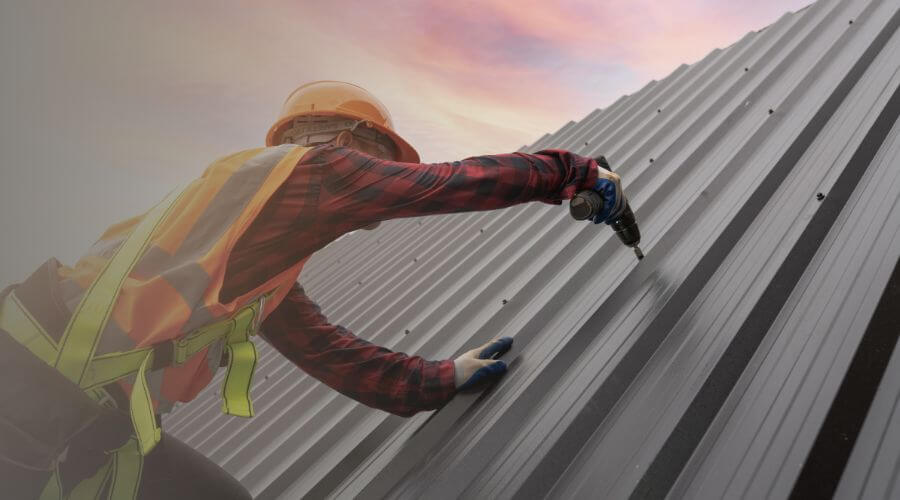 Expert top industrial roofings services in New Holland, IL